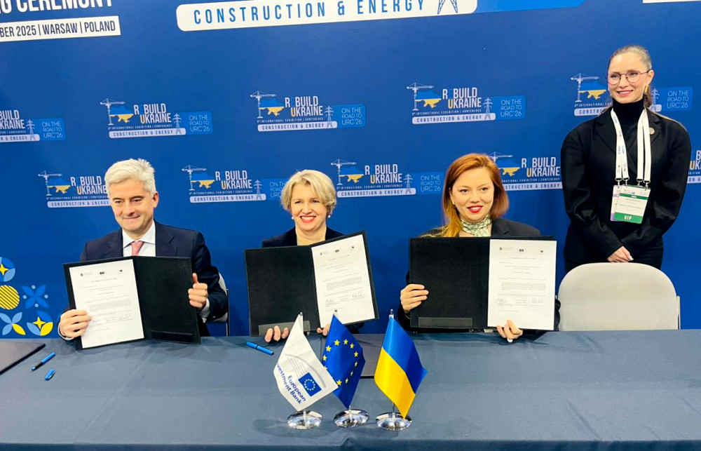 7773 image for slide