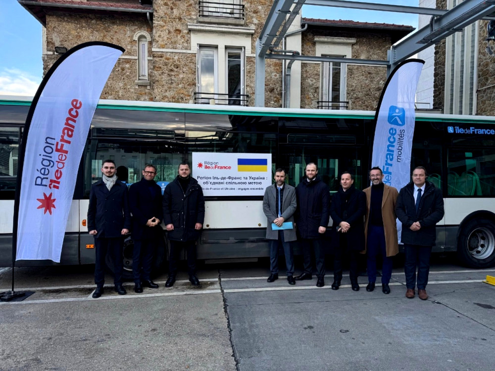 7984 image for slide