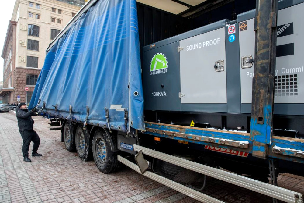 8883 image for slide